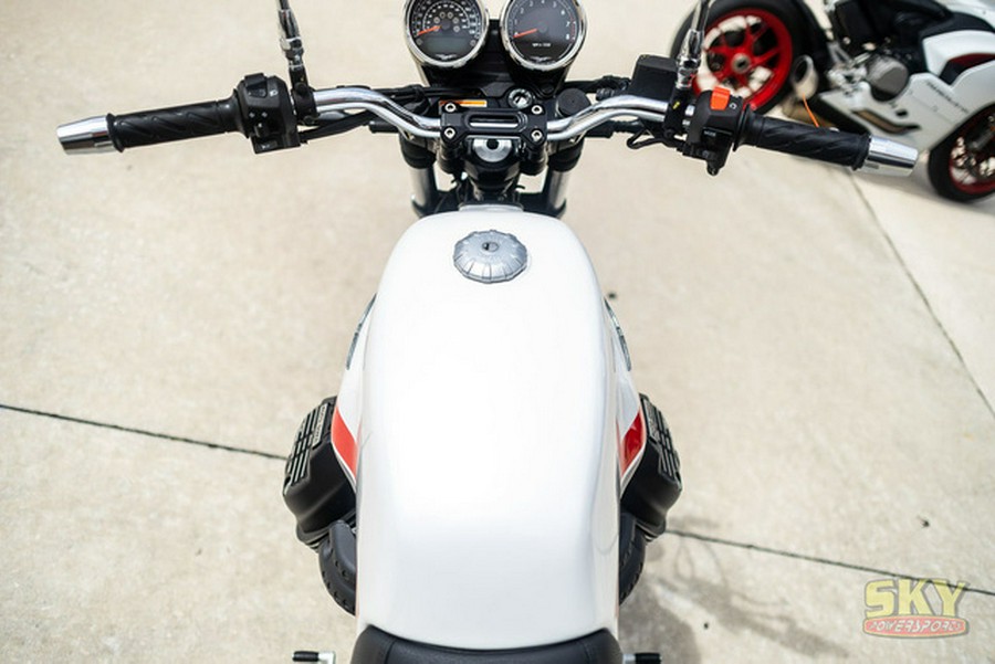 2023 Moto Guzzi V7 Special