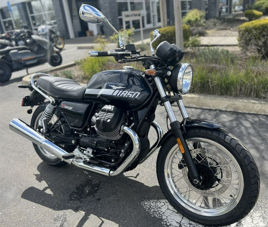 2023 Moto Guzzi V7 Special