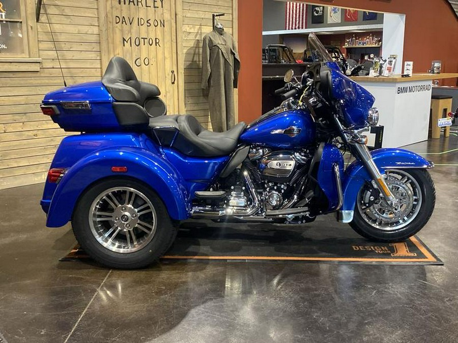 2024 Harley-Davidson® FLHTCUTG - Tri Glide® Ultra