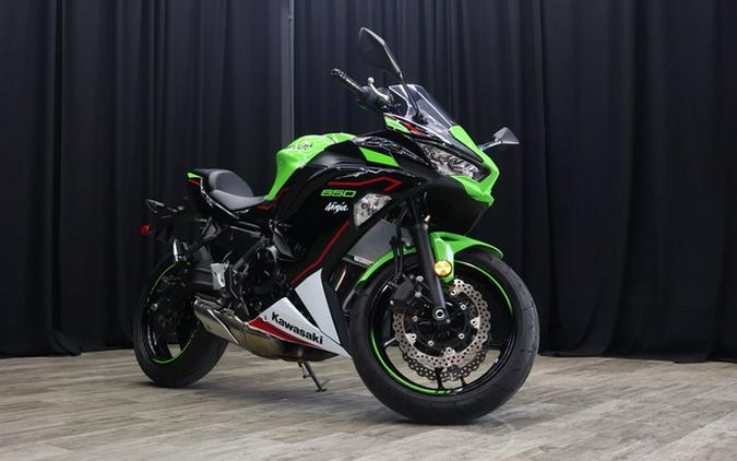 2022 Kawasaki Ninja 650 KRT Edition