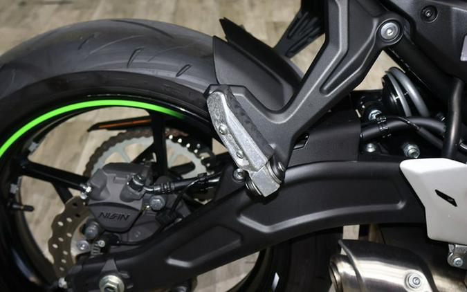 2022 Kawasaki Ninja 650 KRT Edition