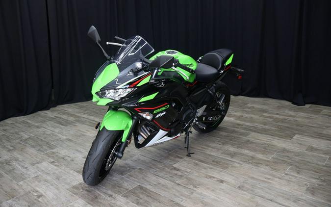 2022 Kawasaki Ninja 650 KRT Edition