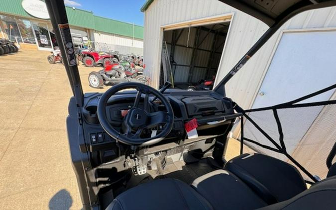 2025 Can-Am Defender XT HD10