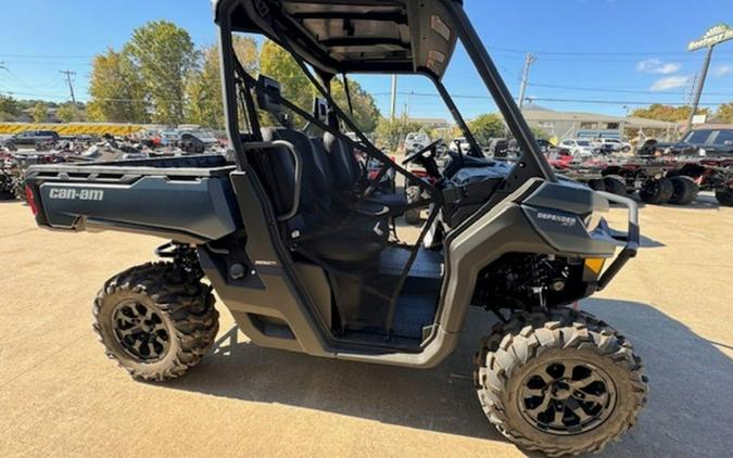 2025 Can-Am Defender XT HD10