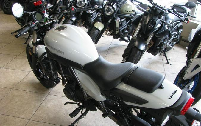 2024 Kawasaki Eliminator® ABS Pearl Robotic White