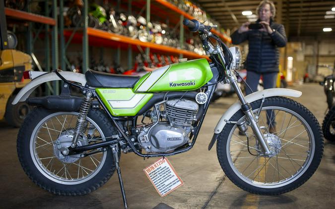 1976 Kawasaki KT250