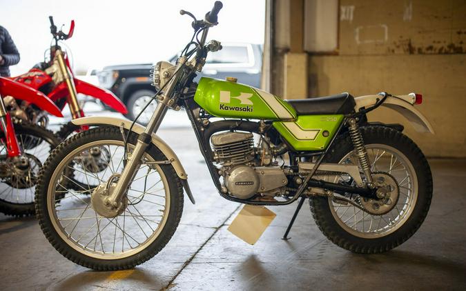 1976 Kawasaki KT250