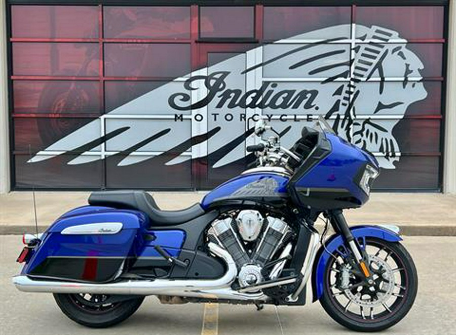 2022 Indian Motorcycle Challenger® Limited