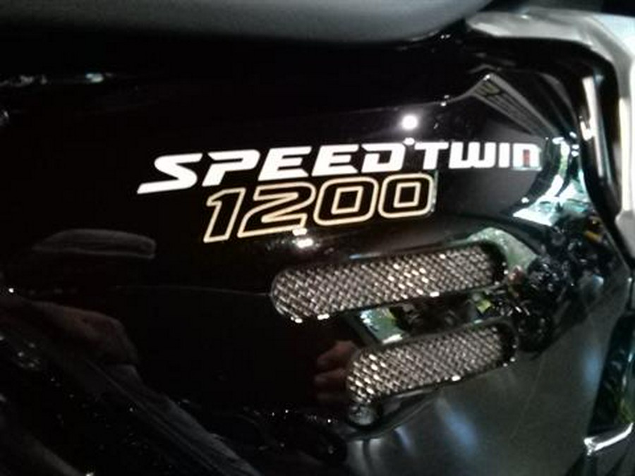 2025 Triumph Speed Twin 1200 RS