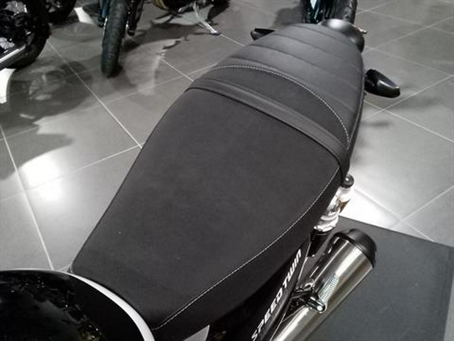 2025 Triumph Speed Twin 1200 RS