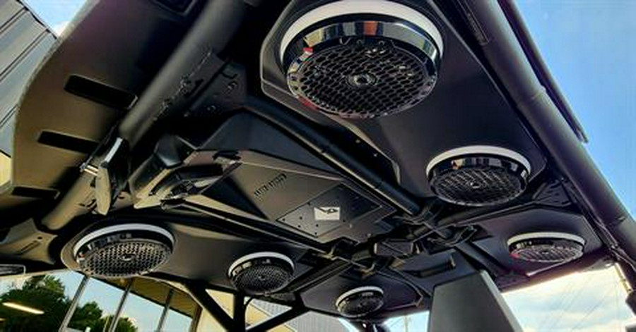 2025 Can-Am Maverick X3 MAX X RS Turbo RR with Smart-Shox