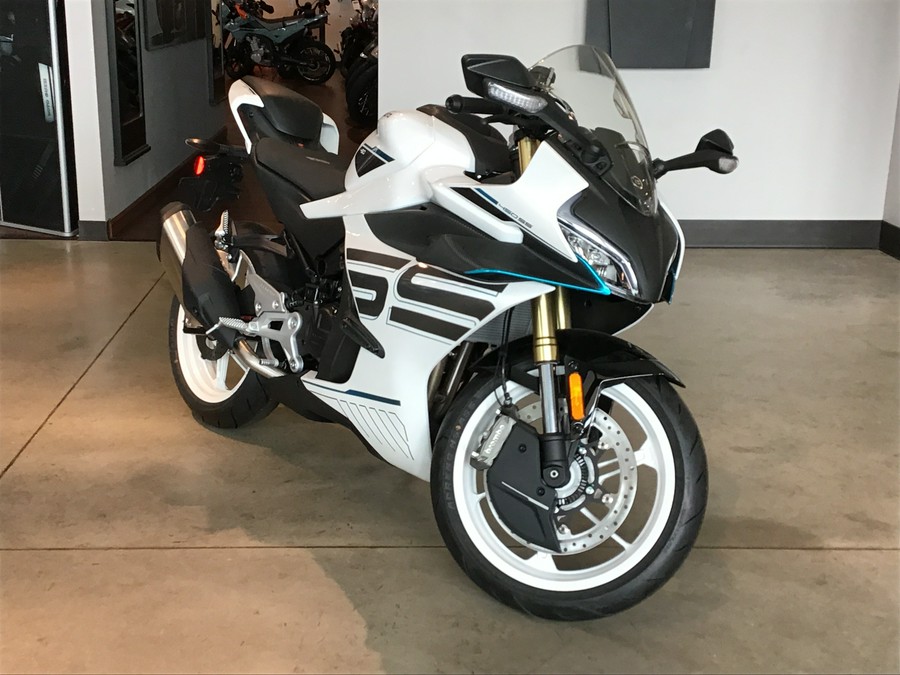 2026 CFMOTO 450SS
