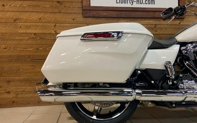 2024 Harley-Davidson Road Glide™ White Onyx Pearl FLTRX