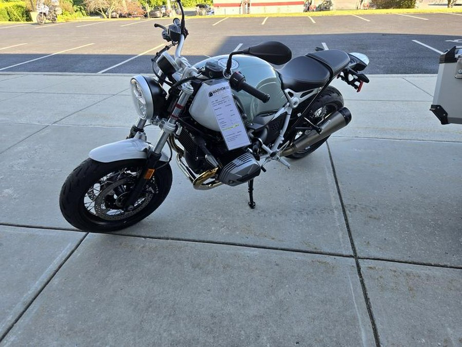 2023 BMW R nineT Pure 719 Pollux Metallic/Light White