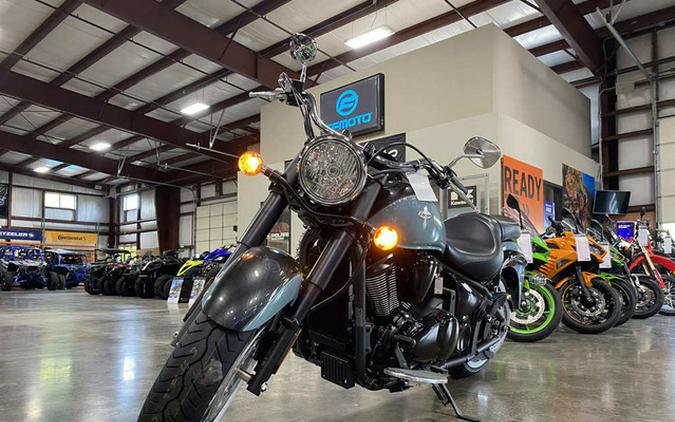 2025 Kawasaki Vulcan 900 Classic