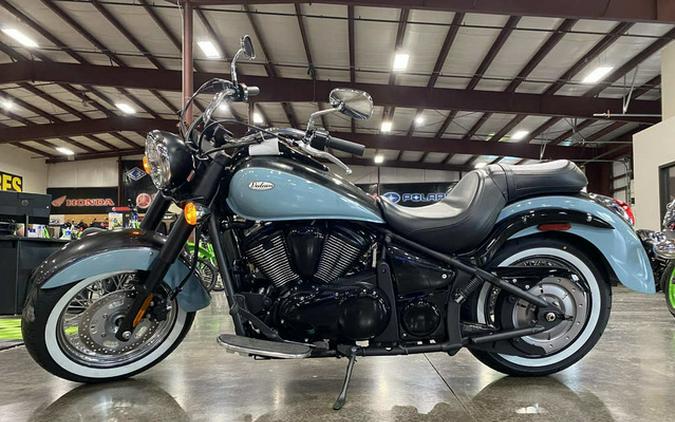 2025 Kawasaki Vulcan 900 Classic