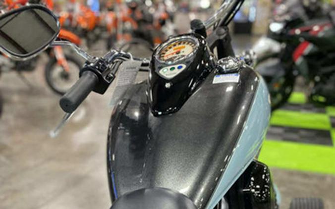 2025 Kawasaki Vulcan 900 Classic