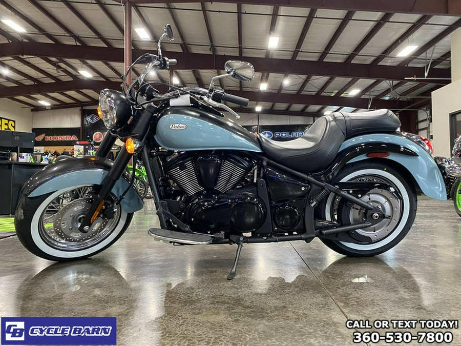 2025 Kawasaki Vulcan® 900 Classic