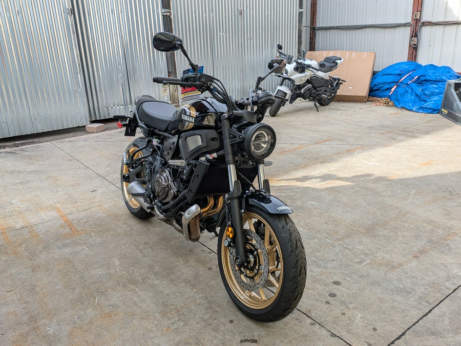 2025 Yamaha XSR700