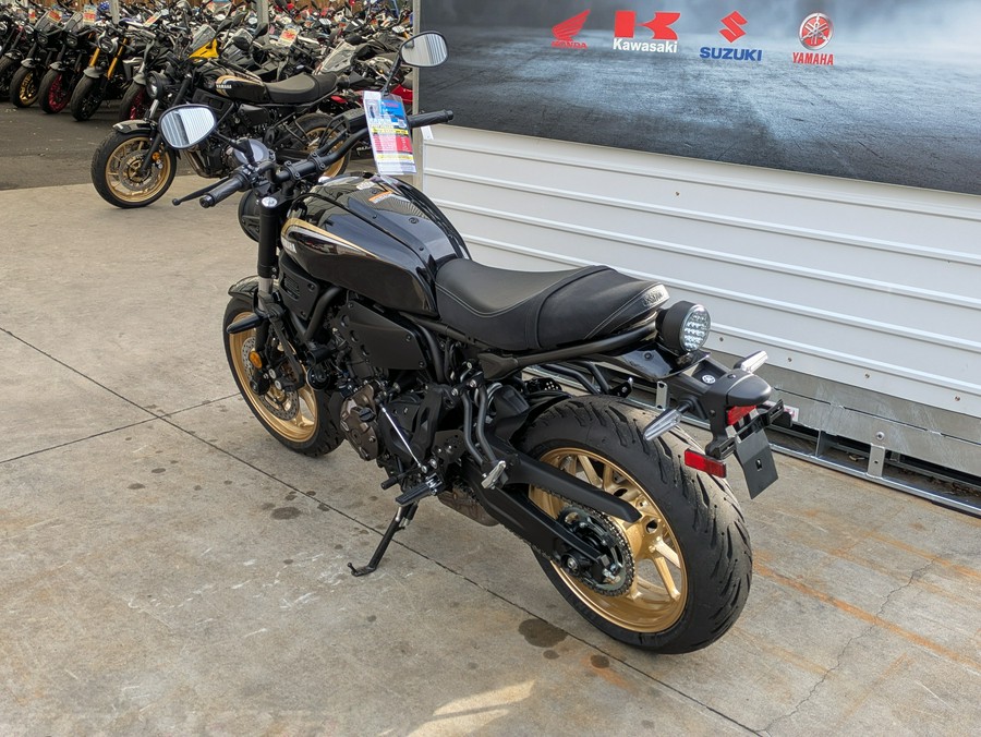 2025 Yamaha XSR700