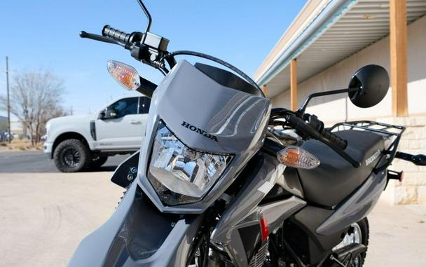 New 2025 HONDA XR150L