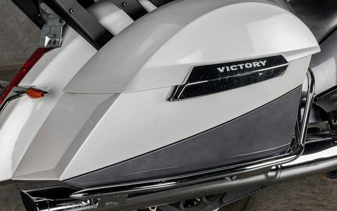 2016 Victory Motorcycles Cross Country Tour Two-Tone White Pearl and Gray Base
