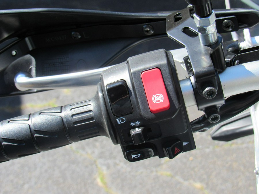 2026 Kawasaki KLE®500 SE ABS