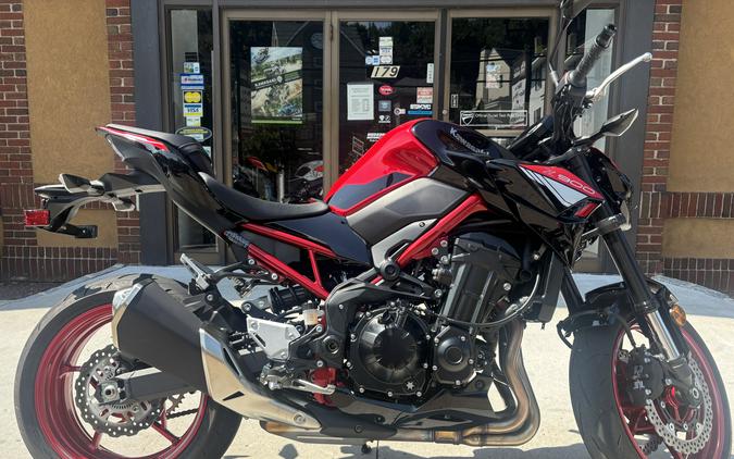 2024 Kawasaki Z900 ABS Candy Persimmon Red/Ebony - 3821U