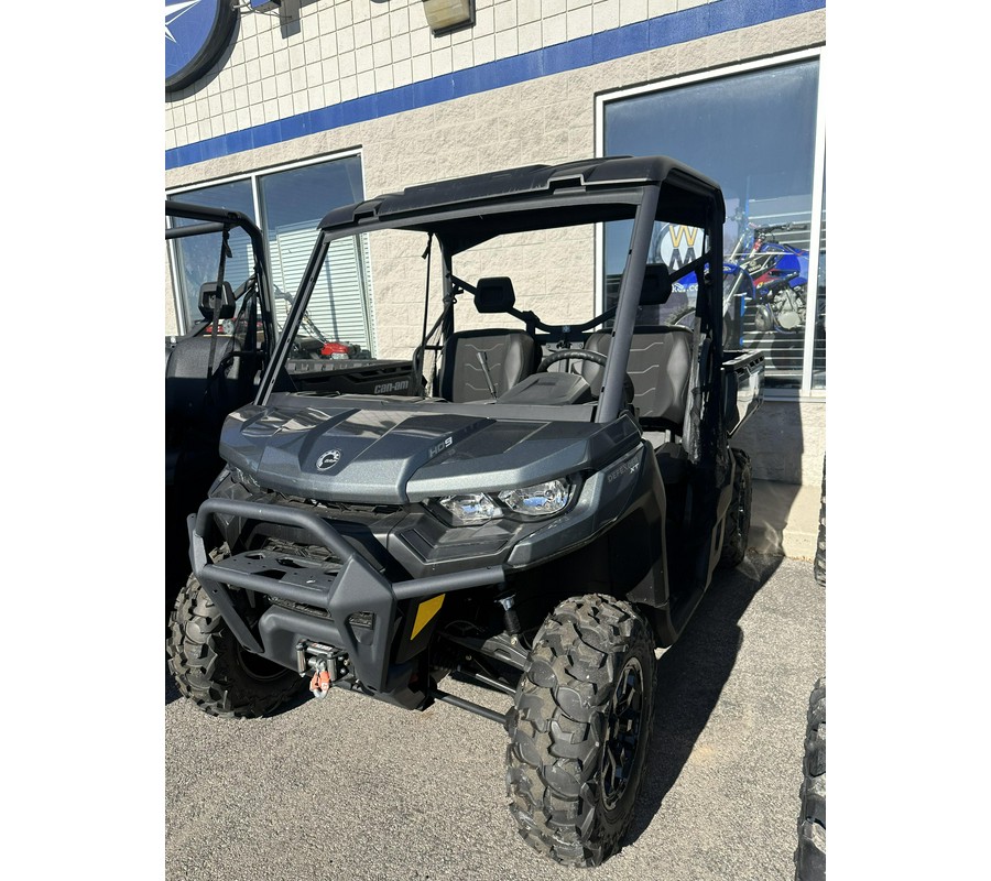 2024 Can-Am™ Defender XT HD9