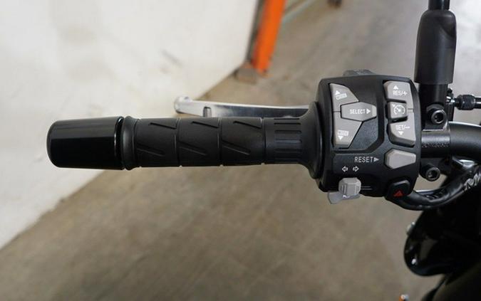 2026 Kawasaki Z900RS Cafe ABS