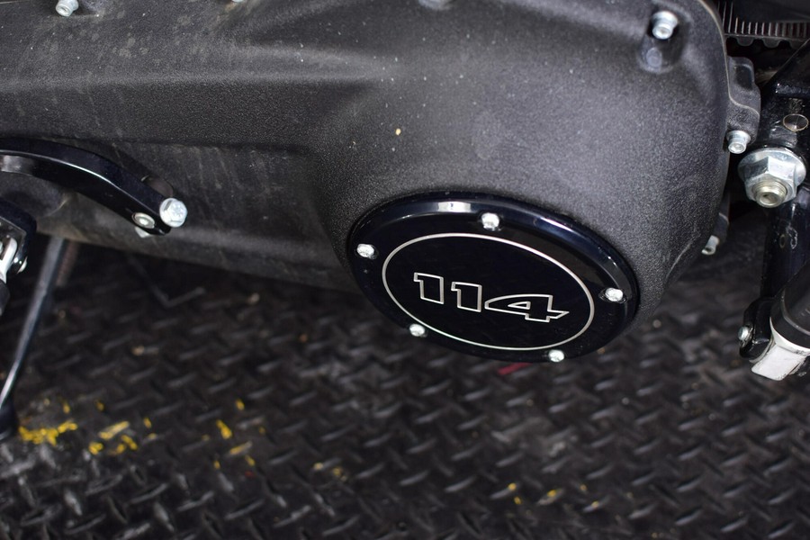 2022 STREET BOB 114 Black