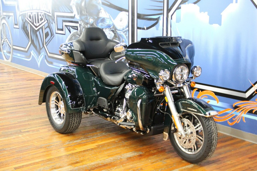 2024 Harley-Davidson Tri Glide Ultra Alpine Green / Vivid Black