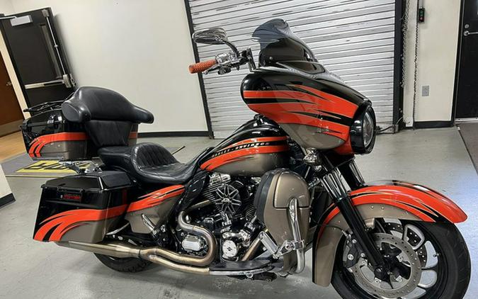 2013 Harley-Davidson FLHX - Street Glide