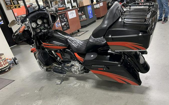 2013 Harley-Davidson FLHX - Street Glide