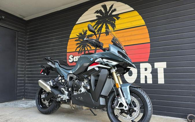 2026 BMW S 1000 XR