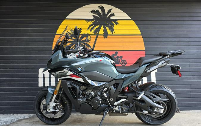 2026 BMW S 1000 XR