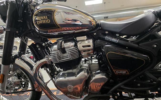 2026 Royal Enfield Classic 650 Black Chrome