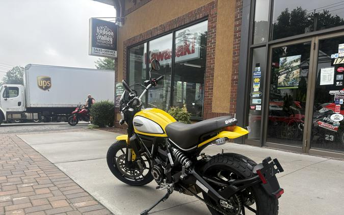 2021 Ducati Scrambler Icon '62 Yellow - 3838U