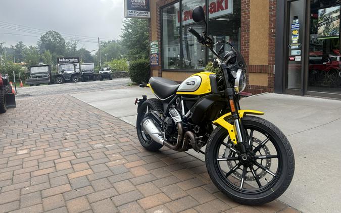 2021 Ducati Scrambler Icon '62 Yellow - 3838U