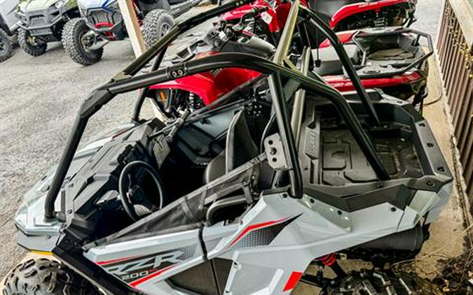 2024 Polaris RZR 200 EFI