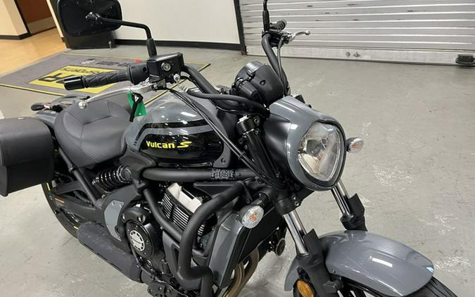 2023 Kawasaki Vulcan S Cafe