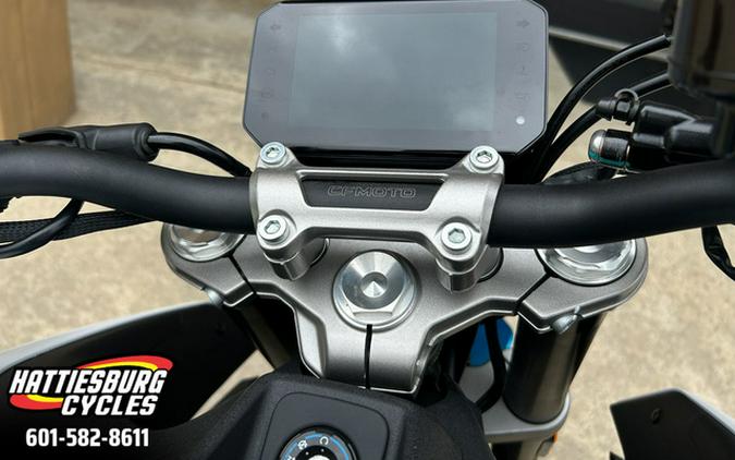 2024 CFMOTO 450NK