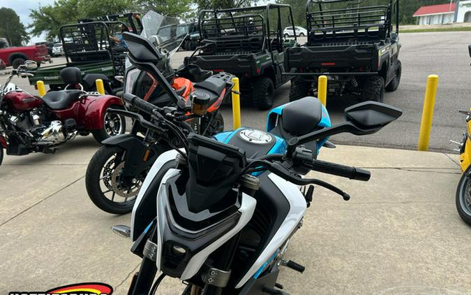 2024 CFMOTO 450NK