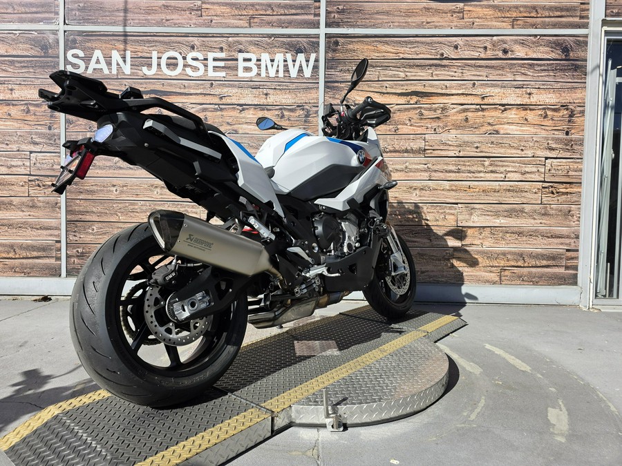 2026 BMW S 1000 XR