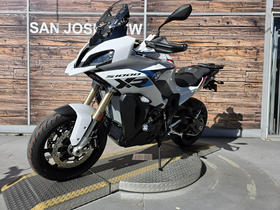 2026 BMW S 1000 XR