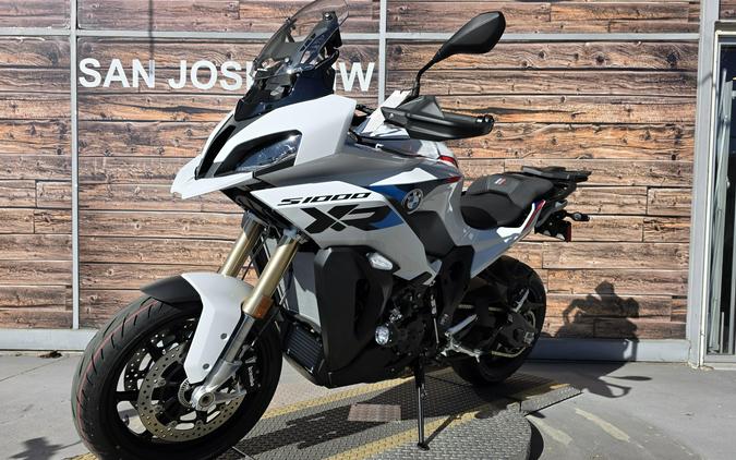 2026 BMW S 1000 XR