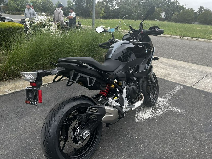 2023 BMW F 900 XR Triple Black