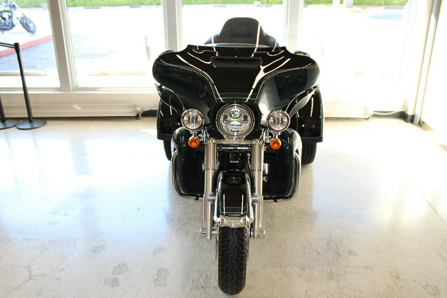 New 2024 Harley-Davidson Tri Glide Ultra FLHTCUTG Trike For Sale In Miami, Florida