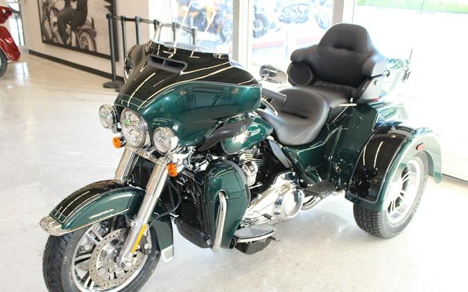 New 2024 Harley-Davidson Tri Glide Ultra FLHTCUTG Trike For Sale In Miami, Florida