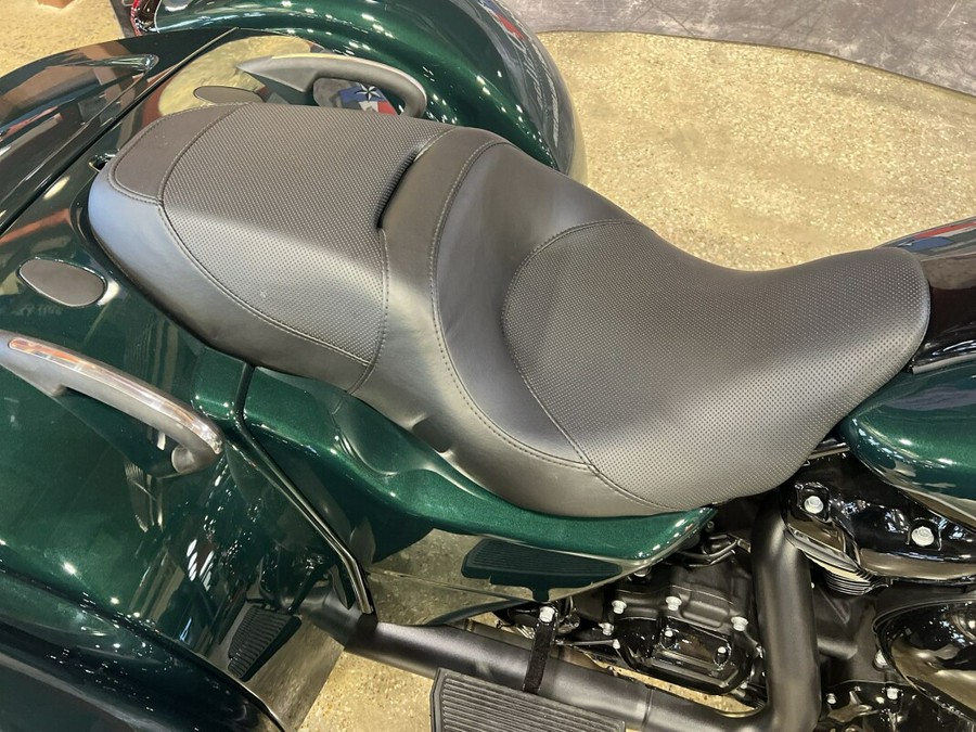 2024 Harley-Davidson Freewheeler